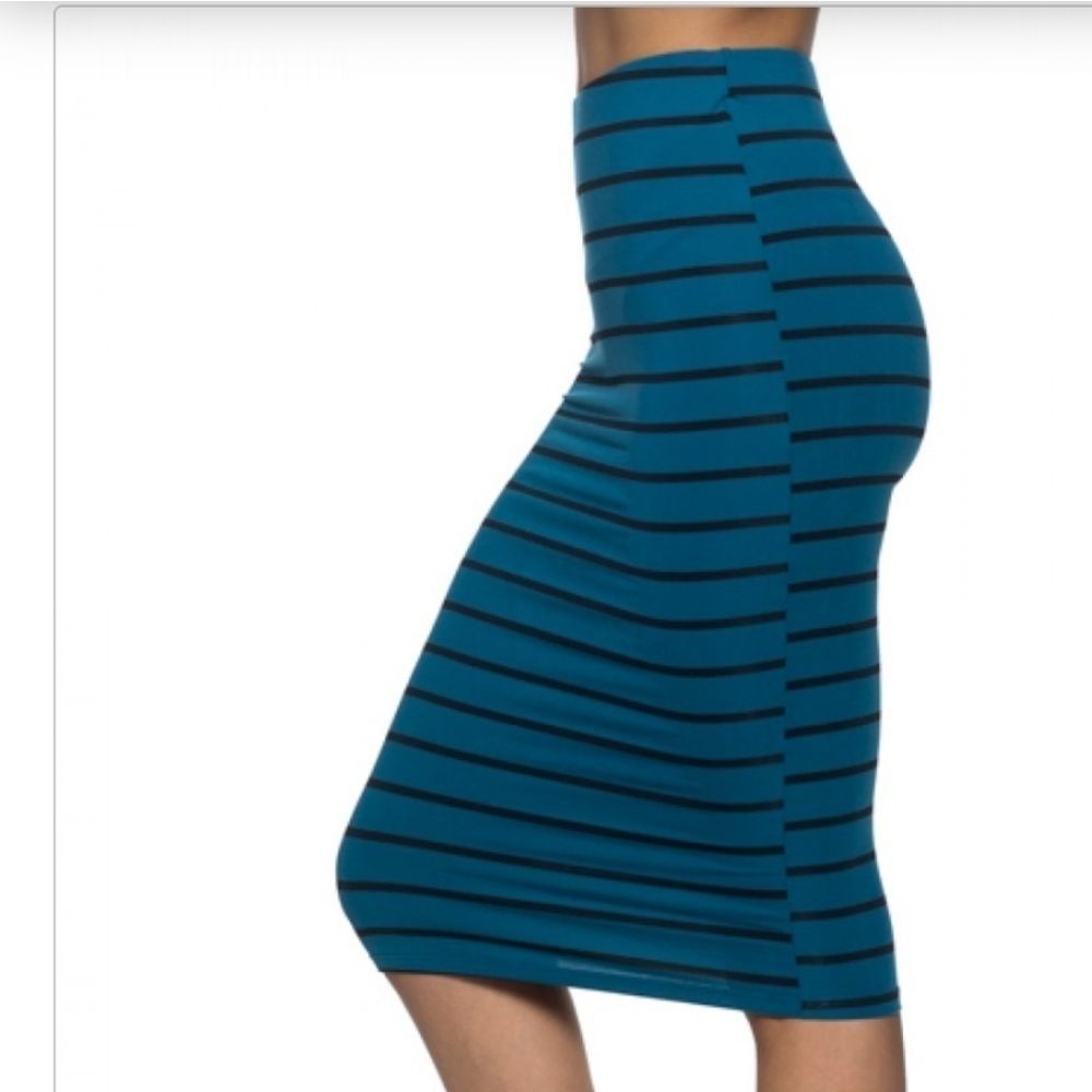 NWT TEAL STRIPED PENCIL SKIRT